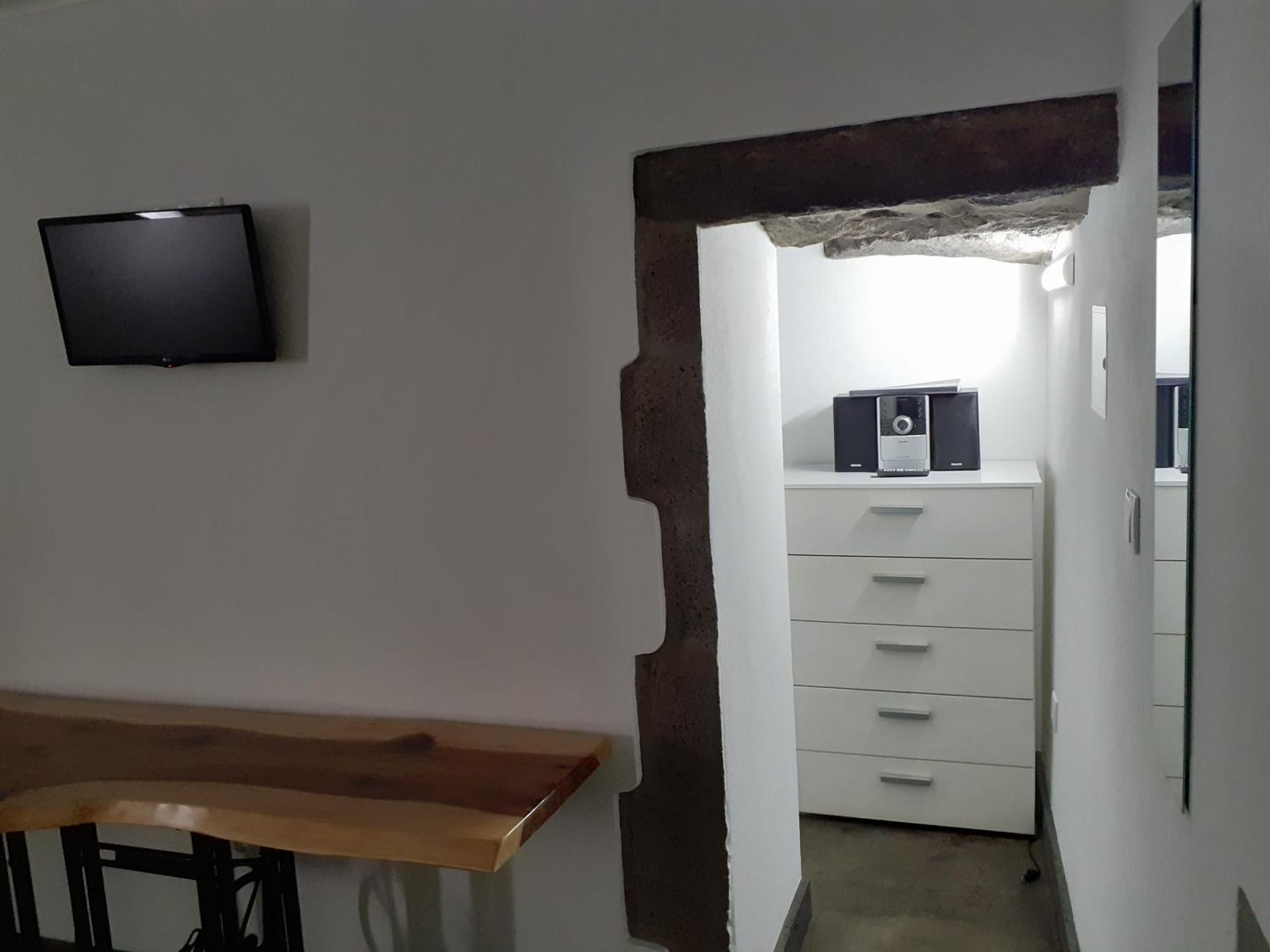 Basaltic Guest House Achadinha Room photo