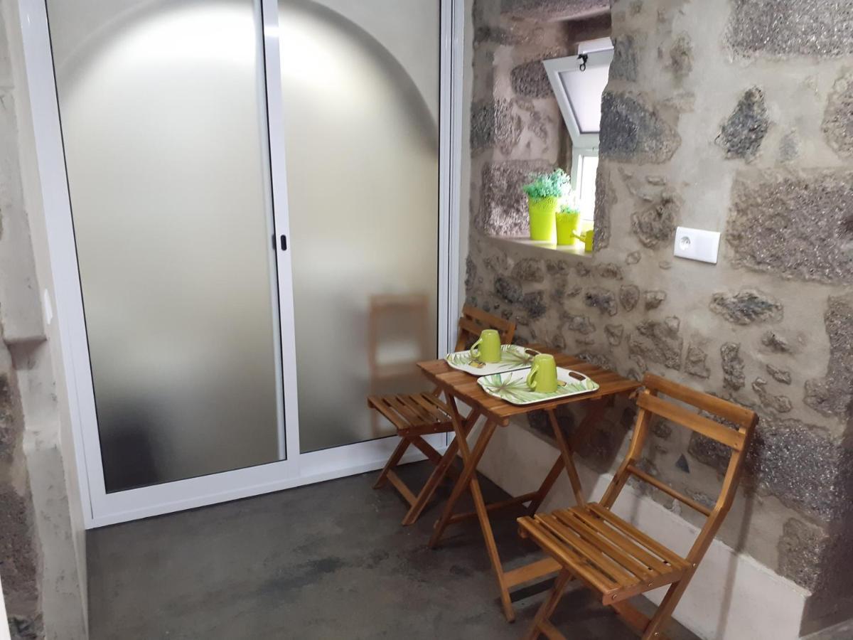 Basaltic Guest House Achadinha Exterior photo