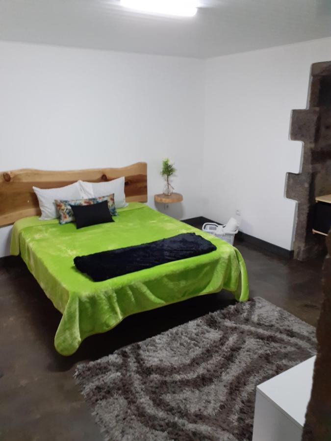 Basaltic Guest House Achadinha Exterior photo
